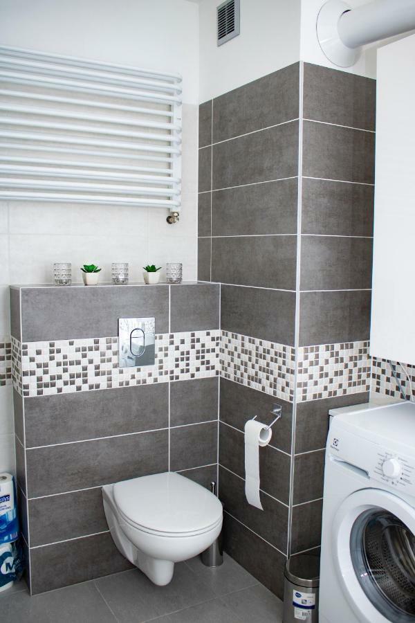Apartament z ogródkiem Trzęsacz Exterior foto